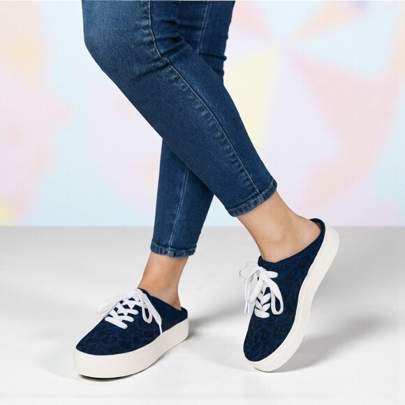 LUCKY BRAND Womens Talani Mule Sneakers Platform Lace Up Blue Cheetah Size 6M - Picture 1 of 12